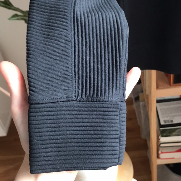 Ribbed GAP Fit sweatshirt - Picture 5 of 7